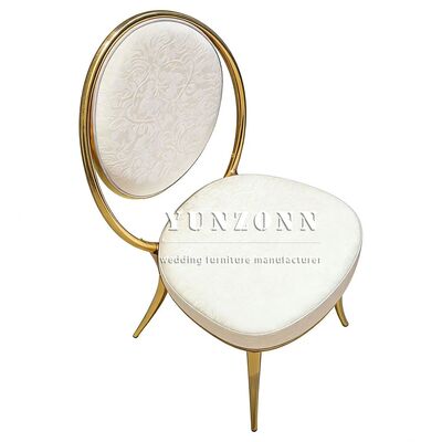 Хорошая цена Роскошные прочные современные стулья из нержавеющей стали с золотыми подушками и коническими ножками для мероприятий на открытом воздухе, свадеб и банкетов онлайн