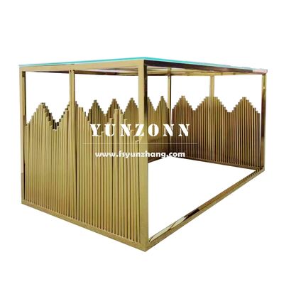 Хорошая цена Новый дизайн Фошань отель свадебная мебель золото нержавеющая сталь невеста и жених квадратный столик онлайн