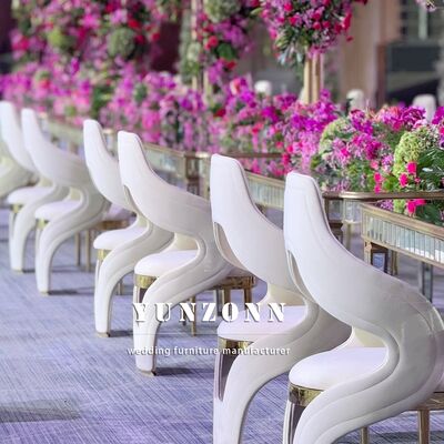 Хорошая цена Современный креативный дизайн столик из нержавеющей стали с тканью для гостиницы свадьбы ресторан для наружного использования онлайн