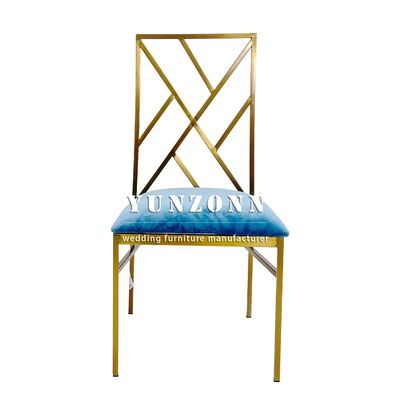 Хорошая цена Поставки Китай Фабрика Металл Золото Белый Свадьбы Банкет Стул Кьявари с Подушкой для Мероприятий онлайн